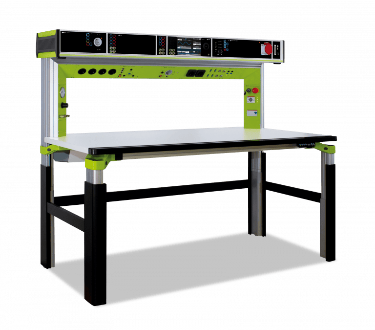 Cockpittisch_3HE_Alu_Bridge_gruen_Freisteller-3-768x675 (1) Cockpittisch_3HE_Alu_Bridge_gruen_Freisteller-3-768×675 (1)