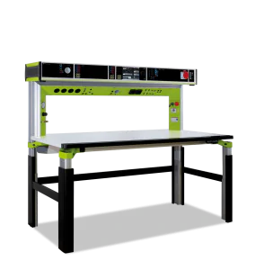 1_Cockpittisch_3HE_Alu_Bridge_green finale