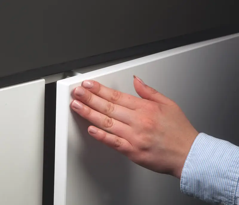 organisationsmoebel_Touch-to-open_IMG_2323